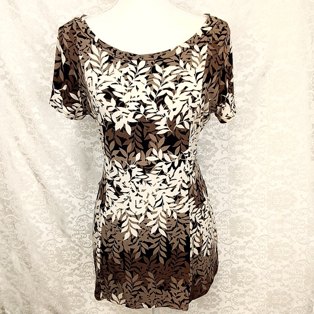Perceptions NY short sleeved brown and white leaves top size 14